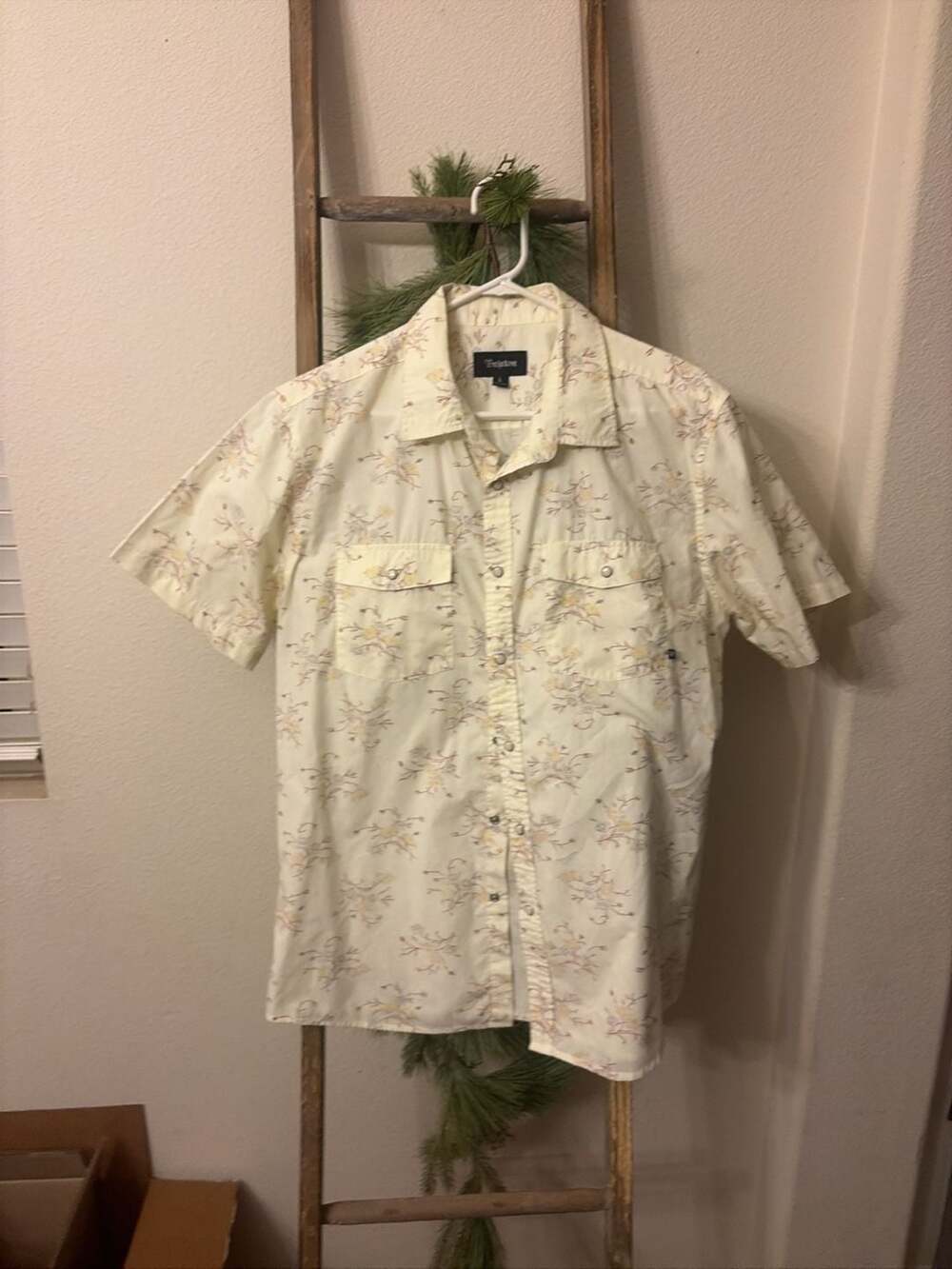 Brixton Men's Floral Short Sleeve Pearl Snap Button-Down Shirt